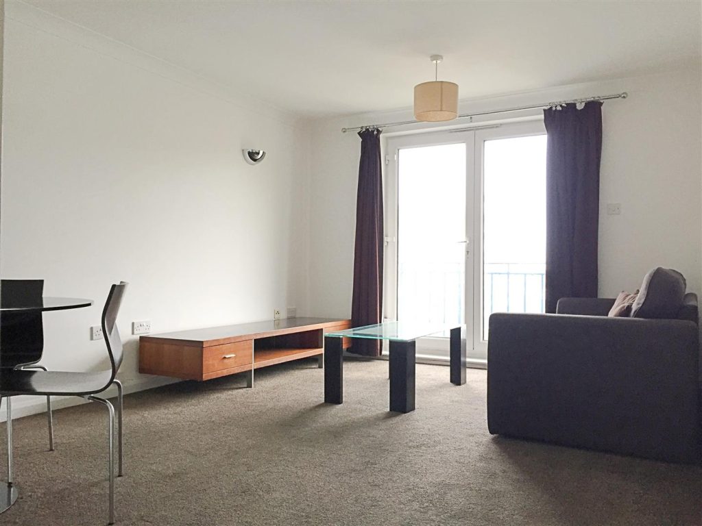 The Strand – South Facing Balcony
