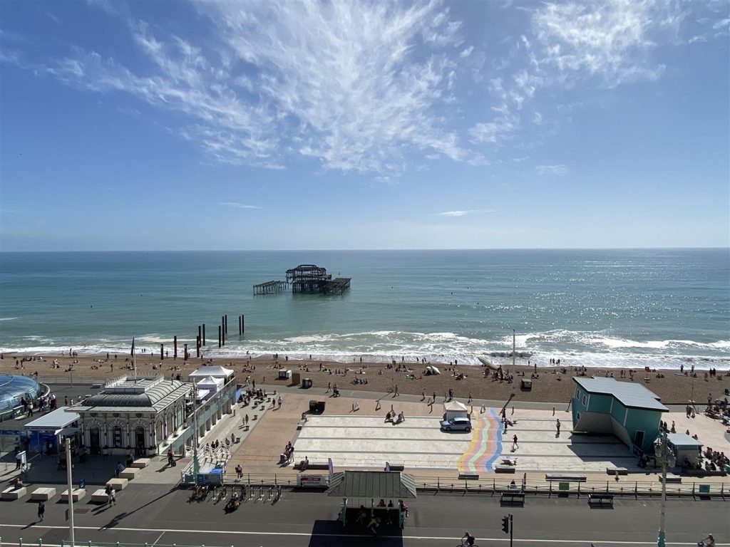 Kings Road – Direct Sea Views