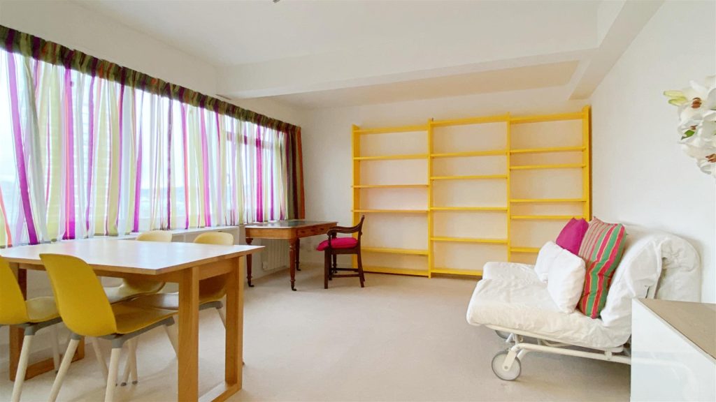 Kings Road – Smart & Seaside