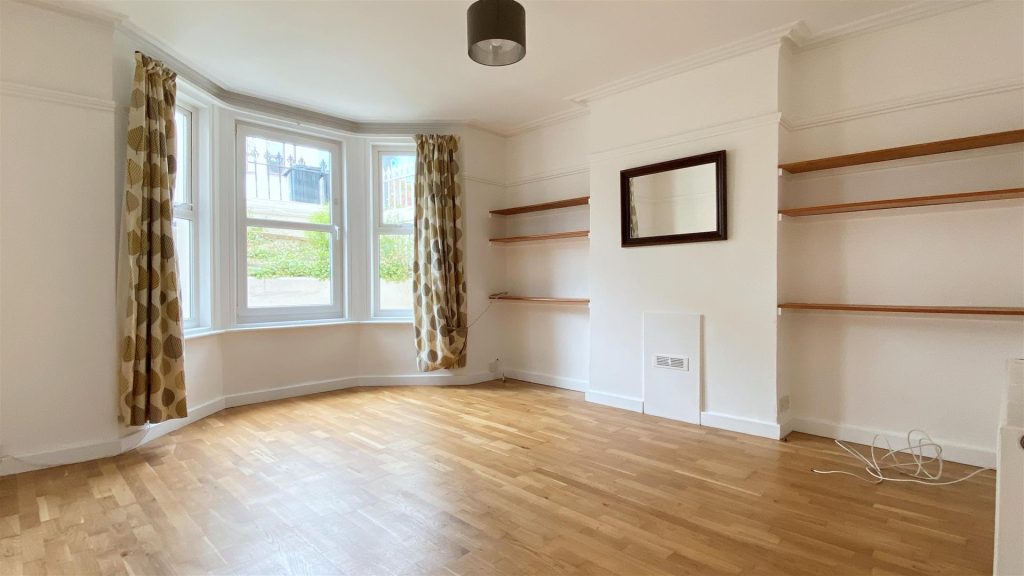 Queens Park Road – Large Patio